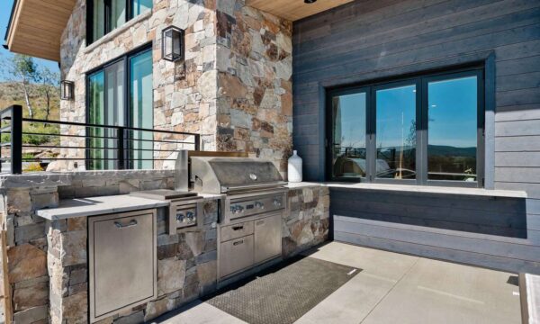 2025 Kitchen Countertop Trends That Will Transform Your Space